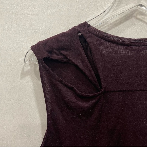 Maje Burnout Burgundy Tank Top Cutout Size 2 - Picture 8 of 9